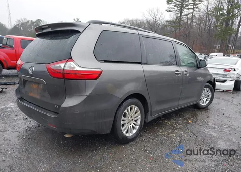 2016 Toyota Sienna Xle 8 Passenger z USA, uszkodzony, nr VIN 5TDYK3DC4GS737325
